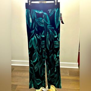 Alfani pants, petite small.